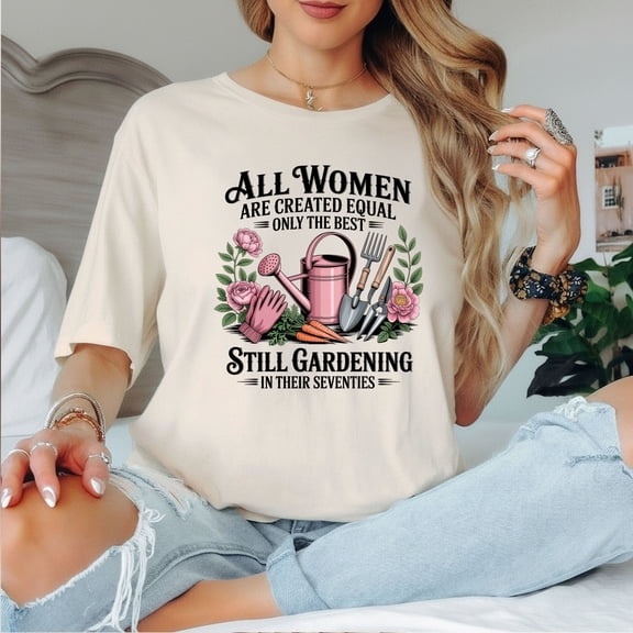 Women’s Gardening T-Shirt – Funny 70th Birthday Gardener Gift Tee