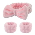 thumbnail image 1 of Zhuge Juego de 3 piezas de diademas de spa, muñequeras, puños para lavarse la cara para evitar derrames de líquidos, cintas para el cabello, muñequeras de toalla para mujeres (rosa), 1 of 5
