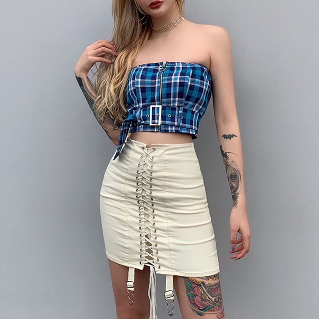 garter belt under pencil skirt Happy #NationalNylonStockingsDay ! I love pencil skirts and I love a garter  belt and stockings. These are my new shoes as well. 🙂 * #pantyhose  #fashionhasnogender #genderfluid #genferfluidfashion #unisexfashion #beyou  #pantyhosefashion #nylons # main image 0