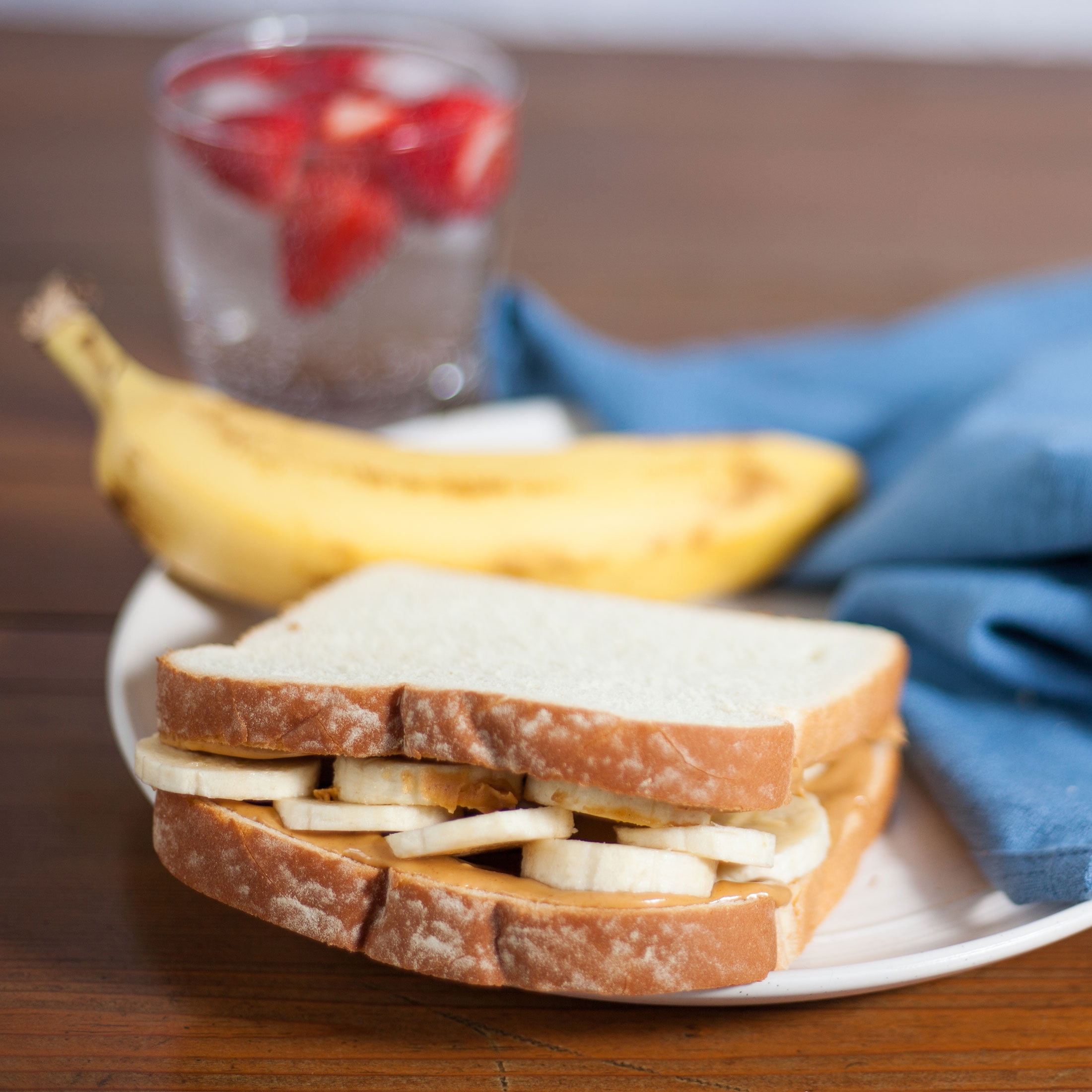 Aunt Millie's Country Buttermilk White Bread, 22 oz.