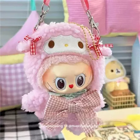 New Hot Labuba Jumpsuit Kuromi Cloes Crossbody Bag Monsters Vinyl Labuba tfit Cotton Doll Dr Hat Accories