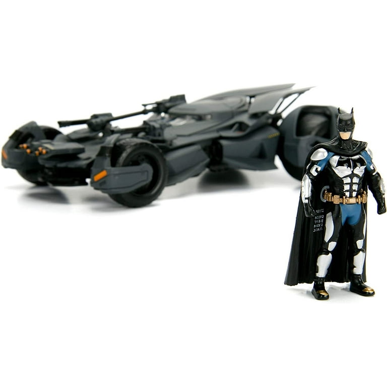 Jada 1:24 Justice League Batmobile with Batman Figure - DC