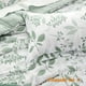 thumbnail image 5 of Juego de edredón Bedsure Twin/Twin XL con estampado floral blanco y verde, 5 of 7