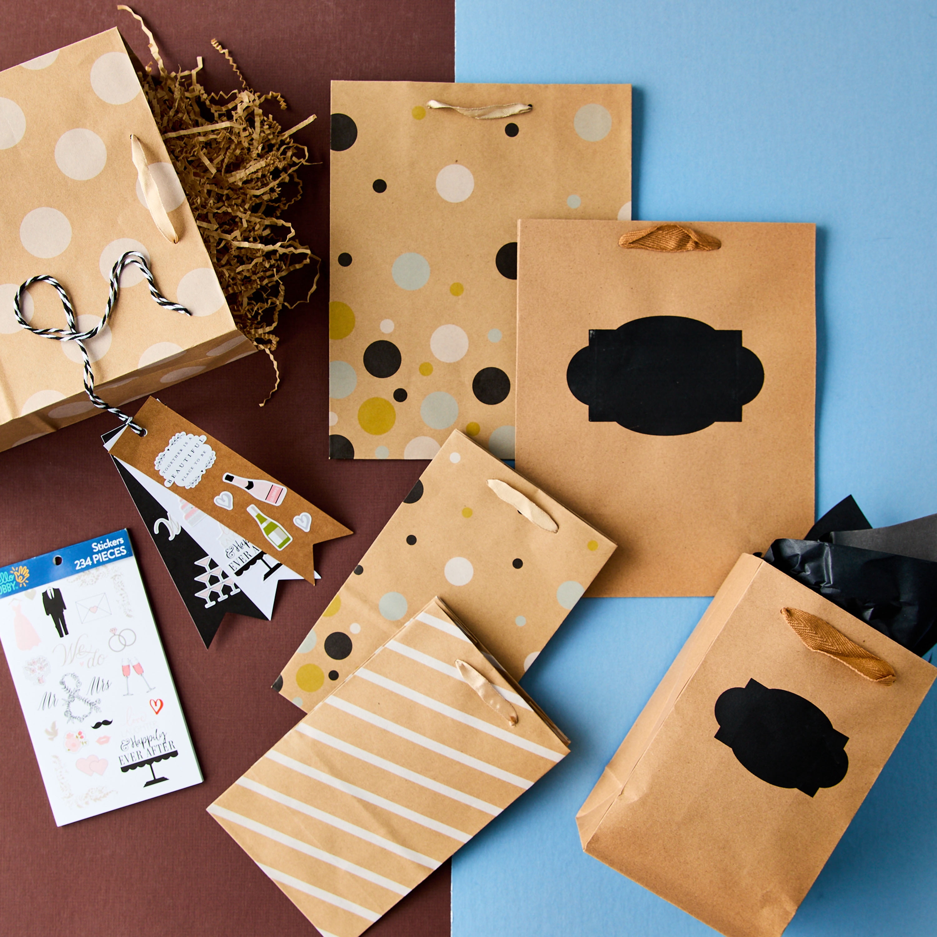 Hello Hobby Small Brown Dots Paper Bags, 5.25" x 8.38", 10 Count
