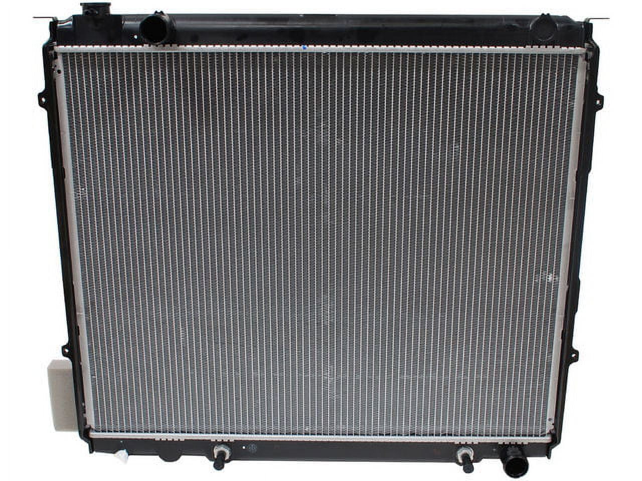 DENSO 221-0518 Radiator For 01-07 Toyota Sequoia Tundra