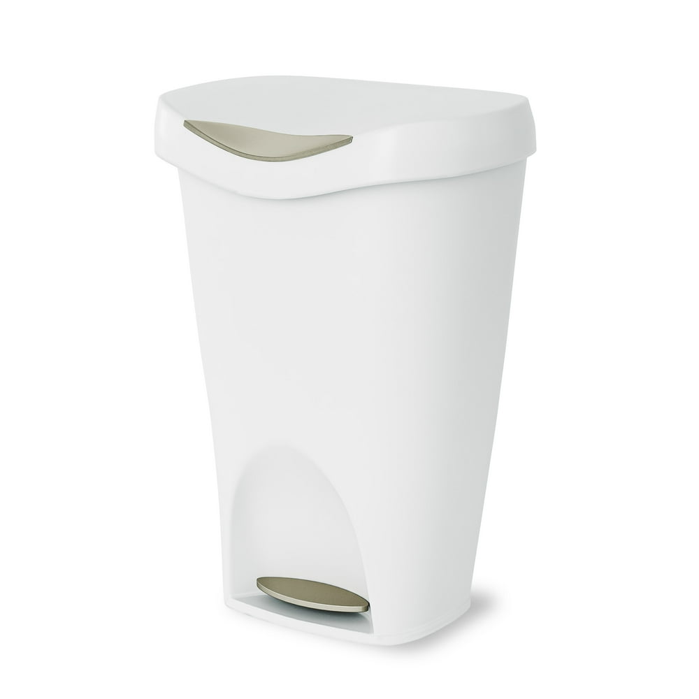 Umbra Brim 13 Gallon (50L) Trash Can with Lid