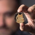 thumbnail image 4 of de criptomonedas de aleación de zinc platearon el coleccionable de monedas Doge Estilo 3 CUTICAT Dogecoin Conmemorativo, 4 of 8
