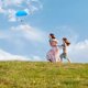thumbnail image 4 of Paracaídas grande lanzado a mano,juguete deportivo para exteriores,parapente de lanzamiento aéreo para niños,tela voladora,ideal para juegos activos infantiles, 4 of 6