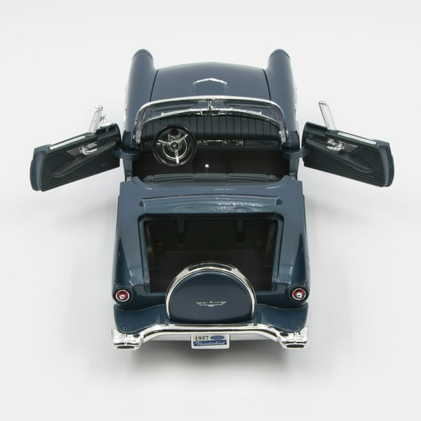 1957 Ford Thunderbird 1:18 Model with Removable Hard Top - Walmart