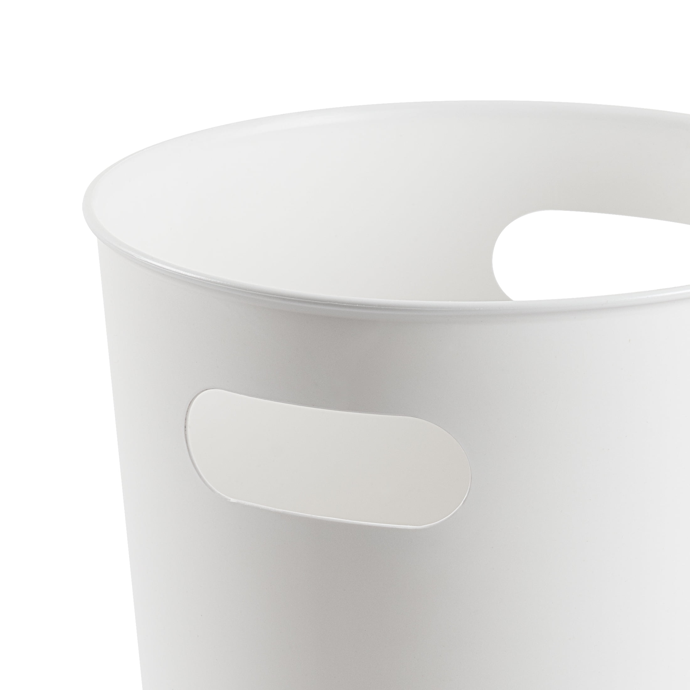 Mainstays Basic White Plastic Bathroom Trash Can 2.64 Gallon