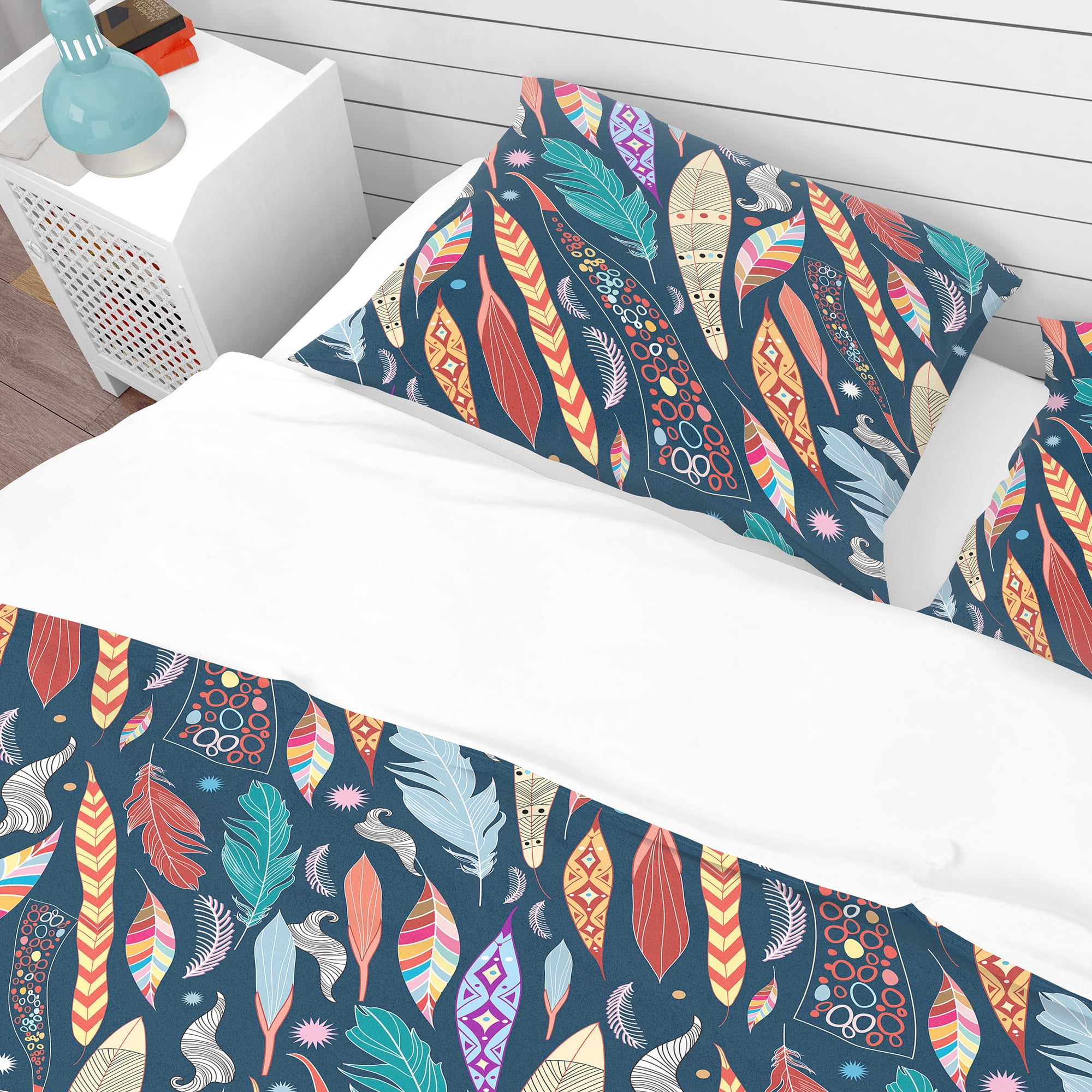 Designart 'Leaves and Feathers Pattern' Southwestern Duvet Cover Set