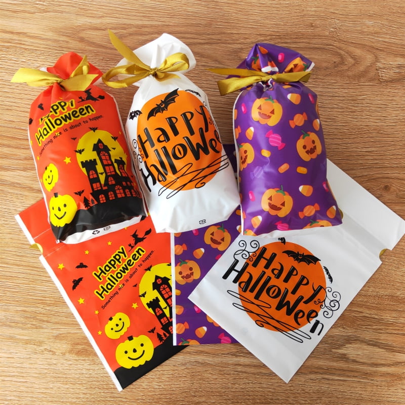 New Halloween Treat Bags Cello 25 Count Pack ~  Halloween Science Bottles