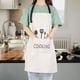 thumbnail image 5 of Delantal de cocina impermeable, elegante y práctico, de diseño elegante en blanco y gris para cocinar y hornear, 5 of 8