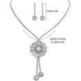 thumbnail image 4 of Conjunto de joyería nupcial con collar y pendientes colgantes en plata y cristal para mujeres y niñas., 4 of 5