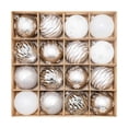 thumbnail image 1 of 16 bolas navideñas colgantes brillantes para colgar. Blanco plateado, 1 of 9