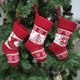 thumbnail image 1 of Medias navideñas personalizadas, juego de 3, mini medias de punto de cable de 7 pulgadas, juego pequeño, decoración clásica, regalos para fiestas familiares, decoración navideña colgante para chimenea, 1 of 8