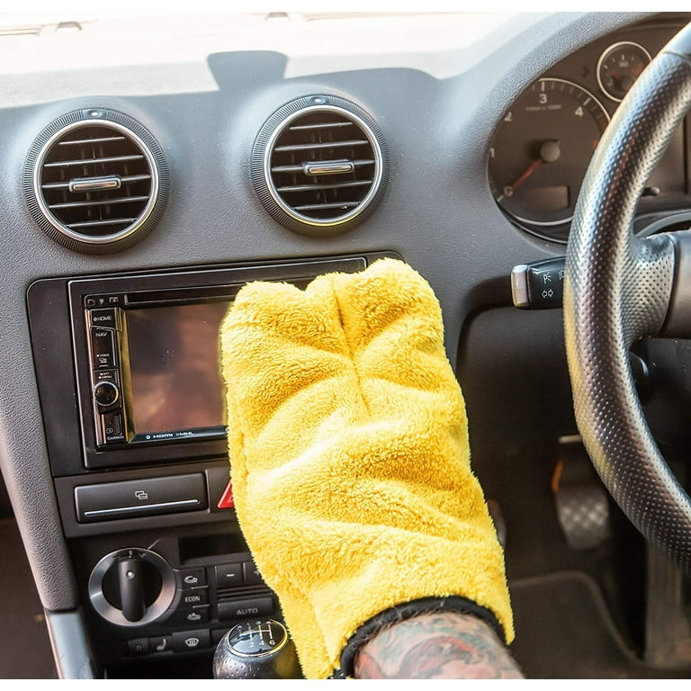 Meguiar's - Quik Interior Detailer is the perfect way to