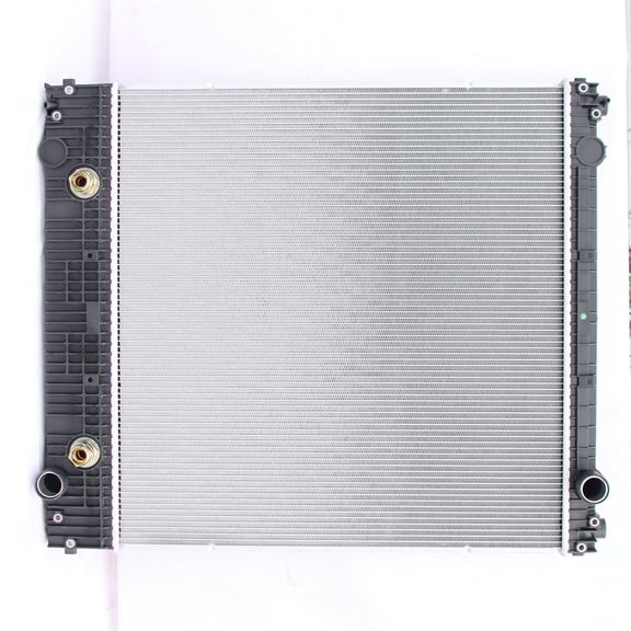 Aluminum Truck Radiator For 2008-2018 Freightliner M2 106 7.7L 8.9L 6.4L 6.7L