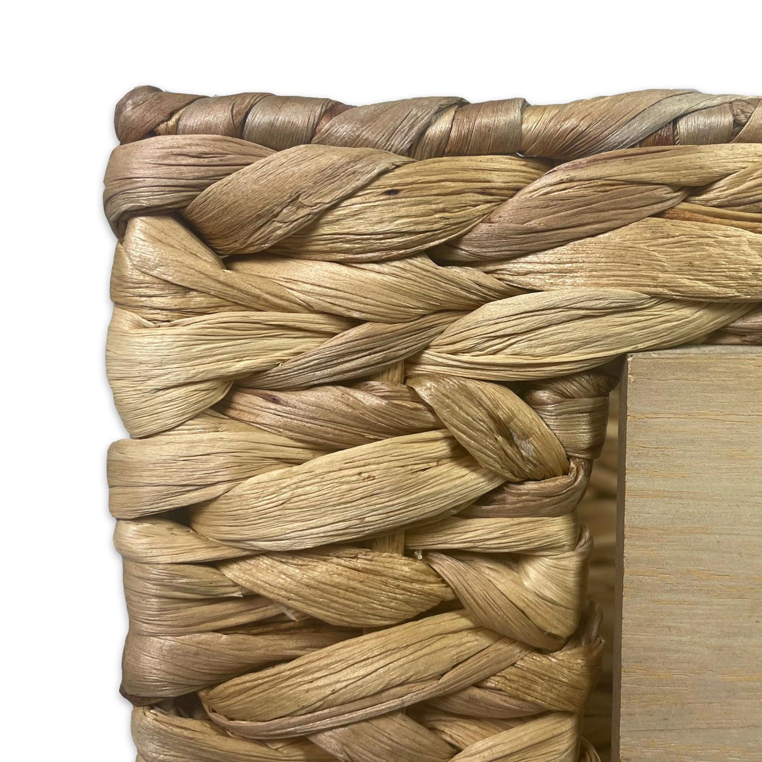 Hometrends 12" Wide Plaque Woven Basket