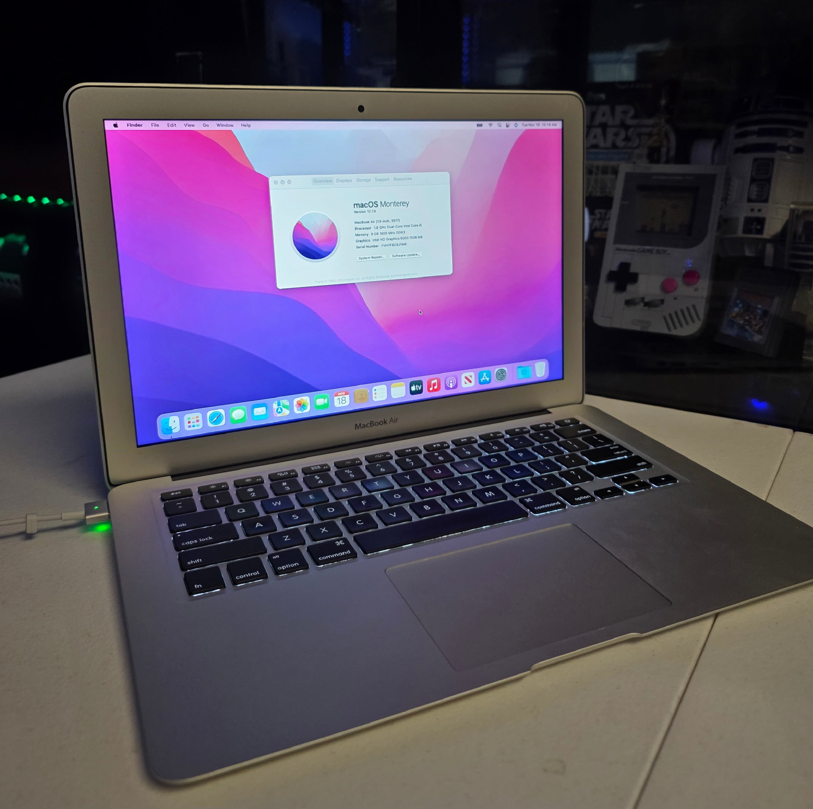 Pre-Owned Apple MacBook Air 11.6-Inch (4GB RAM, 128GB SSD, Intel
