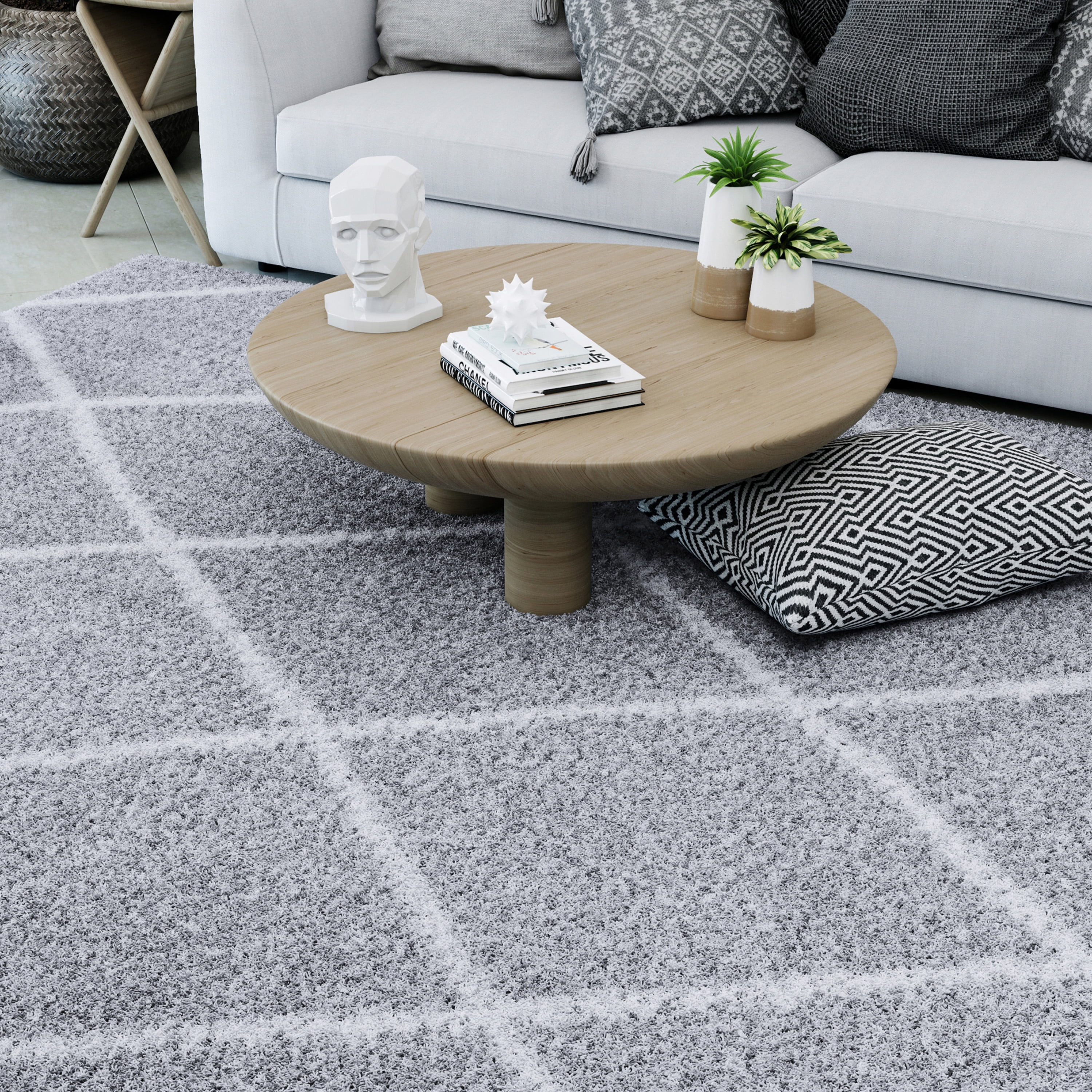 Bliss Rugs Transitional Diamond 4' x 5'3'' Silver and White Polypropylene Indoor Area Rug, 4' x 5'3''