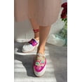 thumbnail image 1 of Collection Cube de Chaussures Kurdes Patrimoniales, 1 of 2