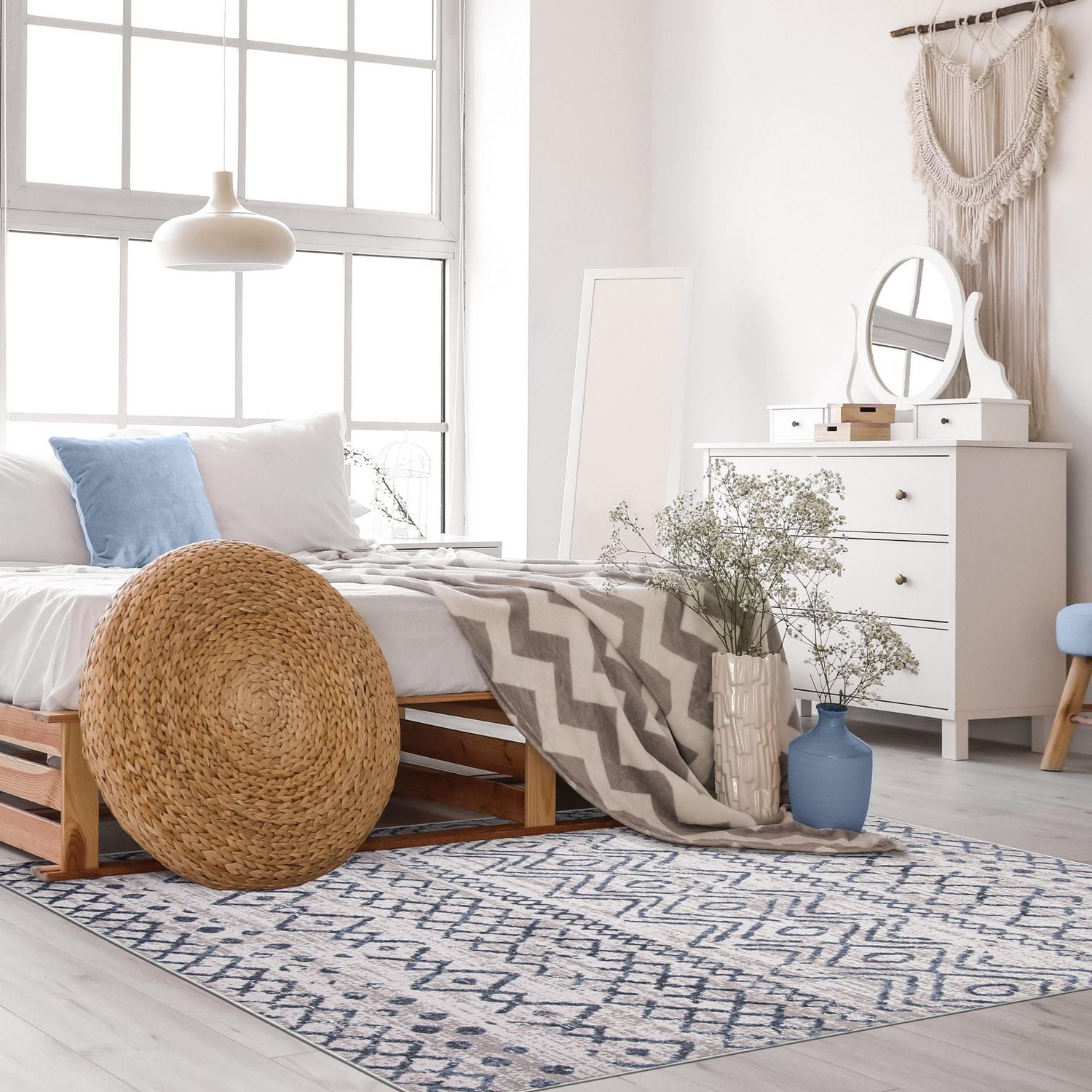 Ecarpet Geometric Indoor Area Rug Astrid Collection