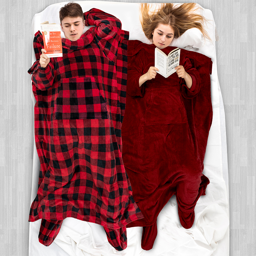 PAVILIA Fleece Blanket with Sleeves, Foot Pockets for Women Men Adults, Plush Wearable Blanket Throw Wrap, Warm Snuggle Blanket Robe, Cozy Gift Ideas Wife Mom, Checkered Red