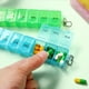thumbnail image 5 of Pastillero Transparente Portátil 7 Compartimentos Dispensador Organizador Pastillero Semanal Recordatorio Individual Pastilleros de Plástico, 5 of 5
