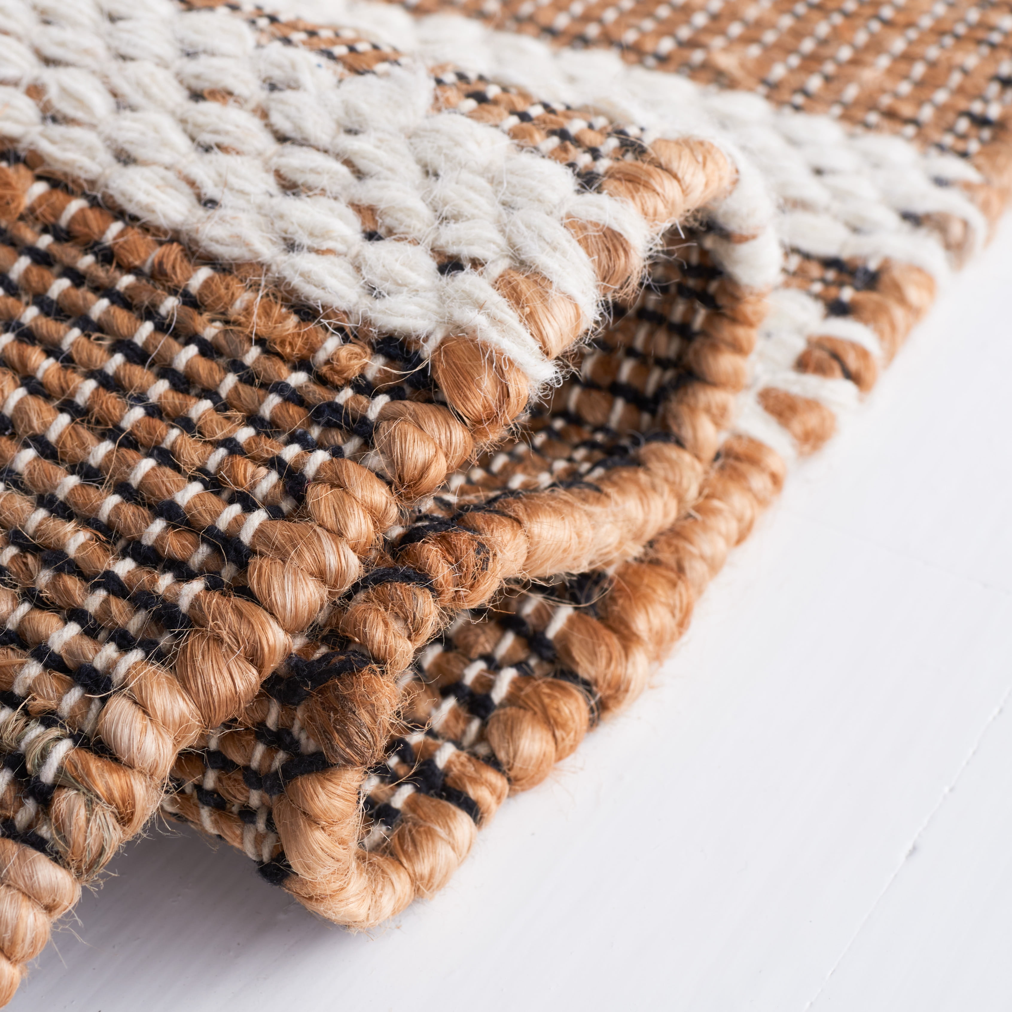 SAFAVIEH Natural Fiber Liz Geometric Area Rug, Natural/Ivory, 8' x 10'