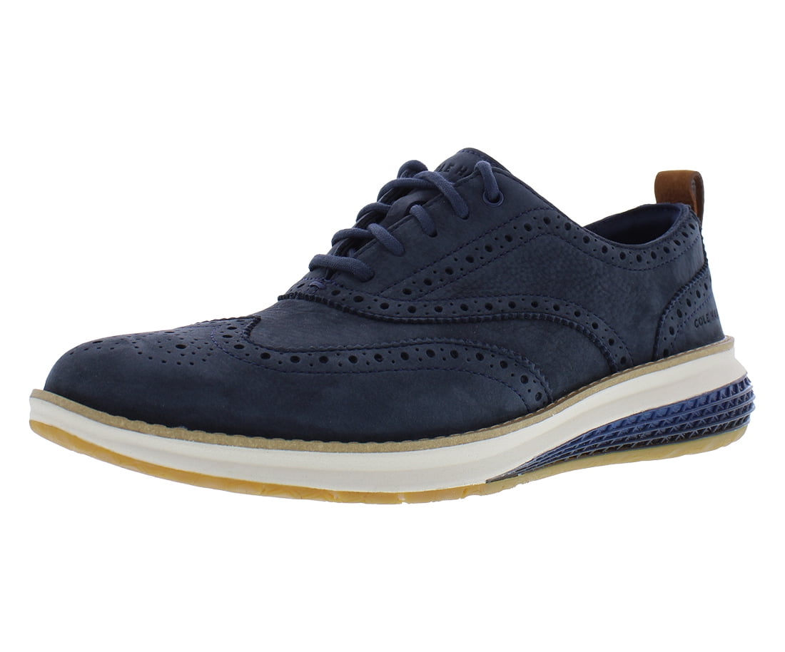 Cole Haan Men display picture 1