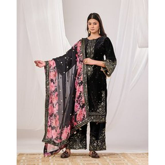 Futragabha Black Velvet Suit Set with Floral Printed Organza Dupatta