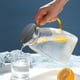 thumbnail image 1 of Hervidor de Agua Fría de Vidrio 1400ml Jarra Resistente al Calor de Borosilicato, Diseño Escarchado Poligonal, Pico Vertedor de Precisión, Seguro para Lavavajillas, 1 of 6