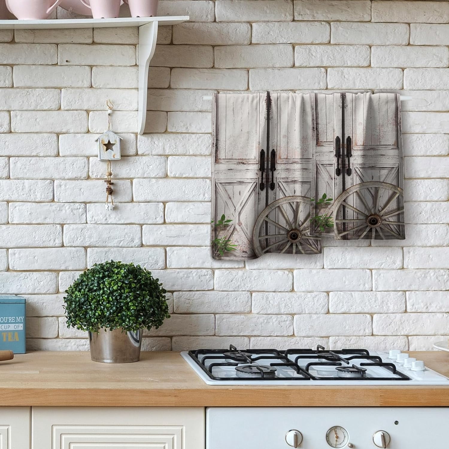 Rustic Wood Hand Towels Set of 2 Barn Door Dish Towels Soft Absorbent Decorative Fingertip Bath Towel for Bathroom Gym Hotel Home