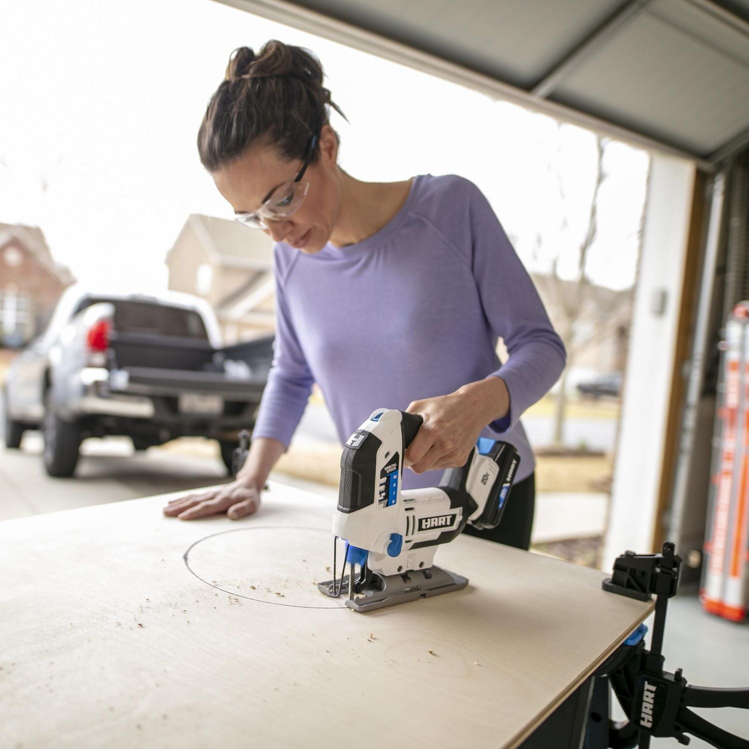 HART 20-Volt Cordless Orbital Jigsaw Kit (1) 20-Volt 1.5Ah Lithium