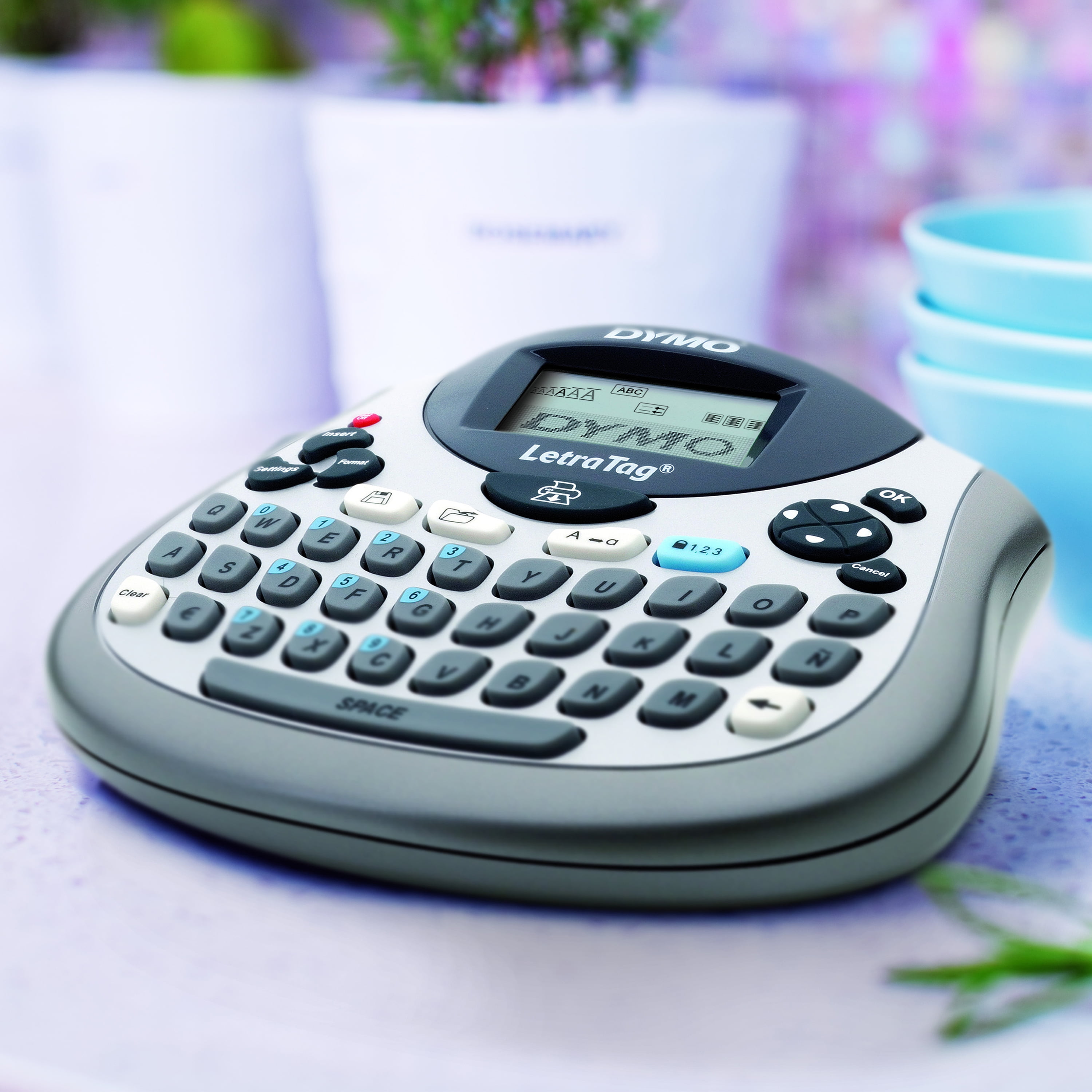DYMO LetraTag 100T QWERTY Label Maker, Includes Black Print on White Paper  Label 