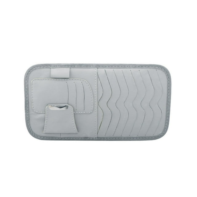 Porte-CD Pare-Soleil Pochette de Rangement pour CD en Cuir PU de Couleur Grise, Conçue pour Ranger des Médias CD Vierges. Comprend Plusieurs Fentes, un design compact et Mesure 31x15 cm. Se Monte Facilement sur une Pare-Soleil de Voiture pour un Accès Pratique.