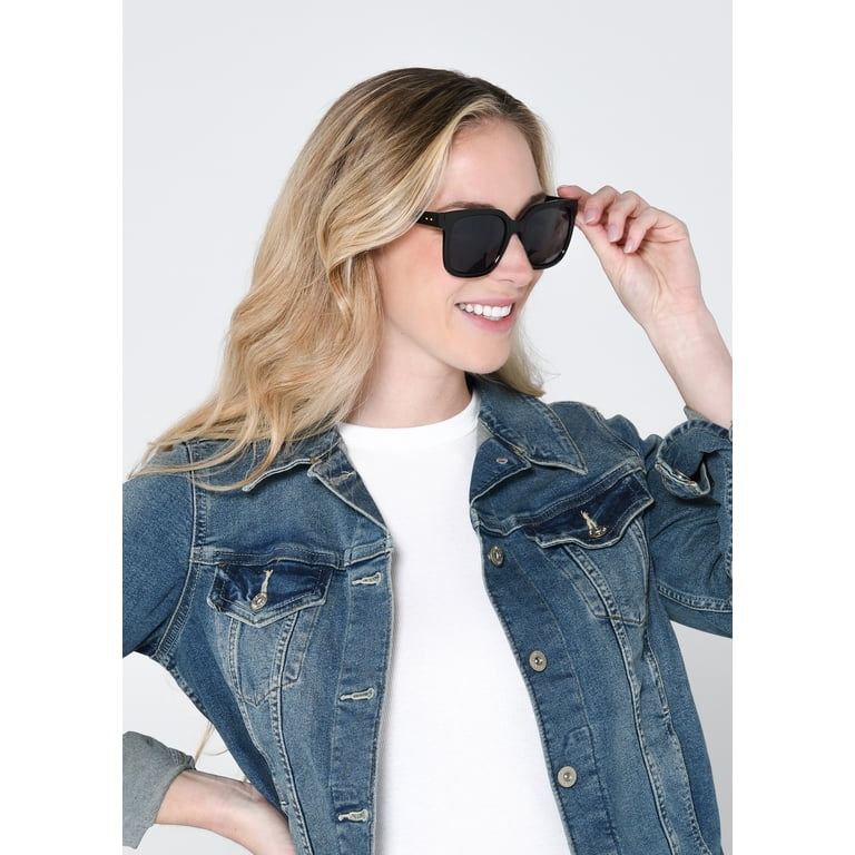 Foster Grant Women's Oversized Square Black Sunglasses photo 5