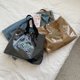 thumbnail image 3 of Bolso De Hombro PVC De Gran Capacidad Impermeable Material De Moda Para Mujer, 3 of 4