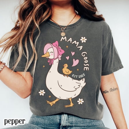 Mama Goose Baby Goose Vintage Mama Motherhood Mama T-Shirt All Size S-3XL