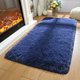 thumbnail image 1 of Alfombra Merelax Shaggy Small Shaggy Plush, antideslizante, 61 x 122 cm, color azul marino, 1 of 6
