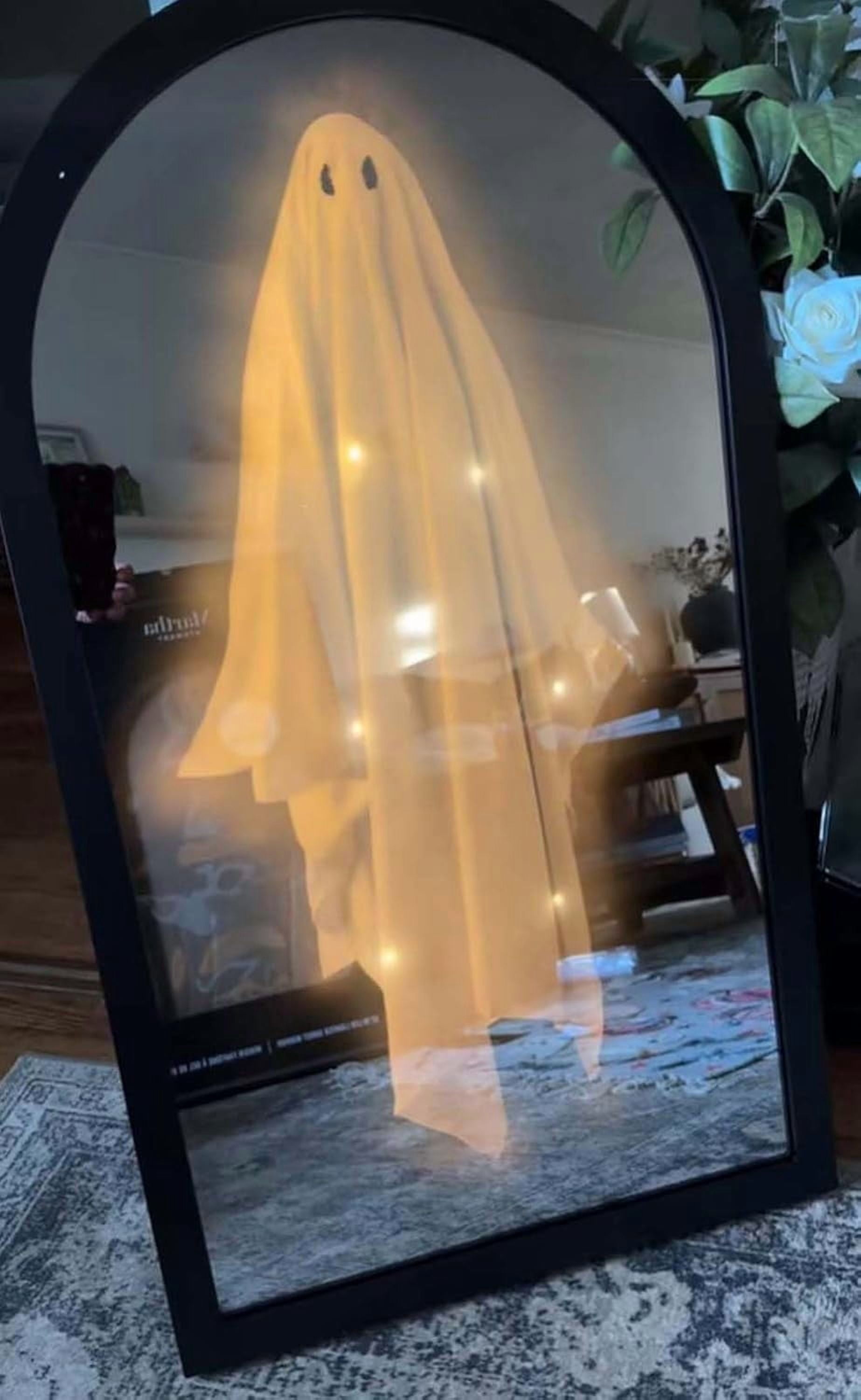 Miroir Fantôme Halloween Avec Détecteur De Mouvement | Hologramme Effrayant Qui S'allume, Tailles S (35x20 Cm) Ou L (50x24 Cm) | Décoration Maison Hantée, Fête, Salle D'évasion