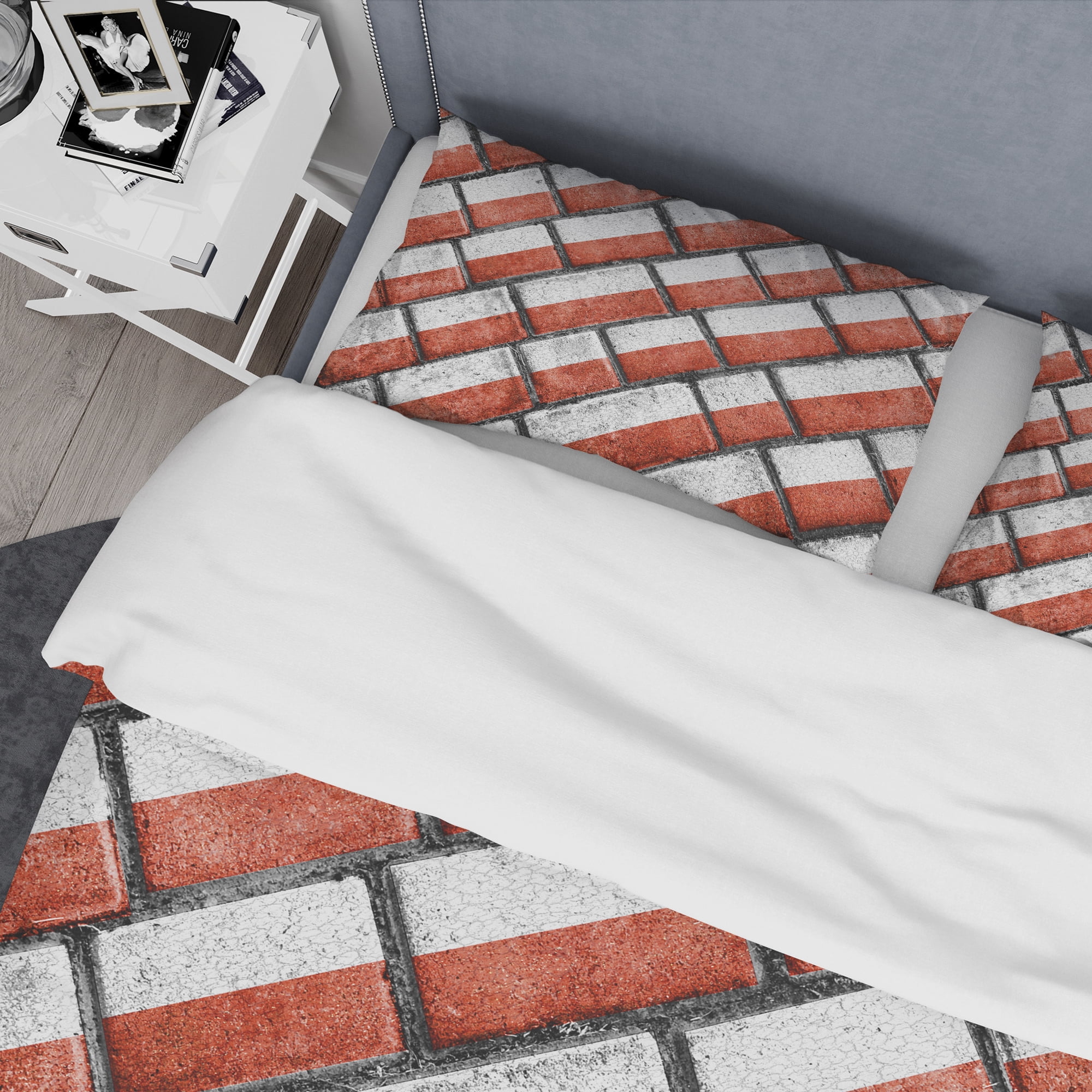 Designart 'Red and White Streetwalk' Modern & Contemporary Duvet Cover Set