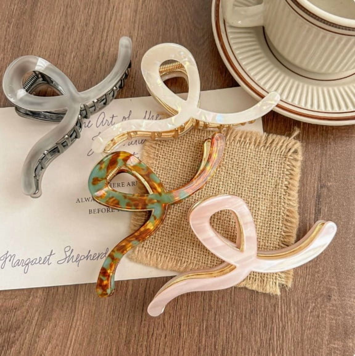 Stylish Acetate Shark Hair Clip - Strong Grip for All Hair Types, Perfect for Work, Dates, and Everyday Use