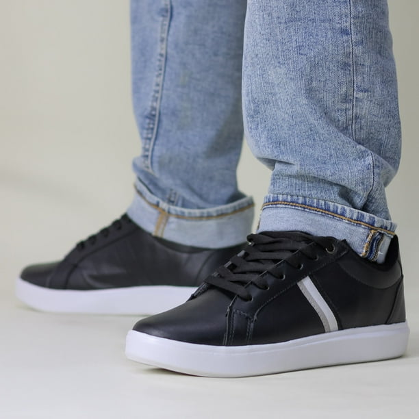 Tenis con cordones Exterior Piel vegana color Negro Para Hombre