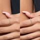 thumbnail image 4 of Anillo Eternity Amazon Essentials con diamante cultivado en laboratorio de 0,5 quilates en oro de 14 quilates, 4 of 6