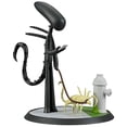 thumbnail image 1 of Loot Crate Alien Out for A Walk Jo3bot Artist Series Figura coleccionable Loot Crate 0719104859161, 1 of 1