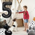 thumbnail image 3 of Set de globos con estampado de patas de mascota en blanco y negro, 3 of 4