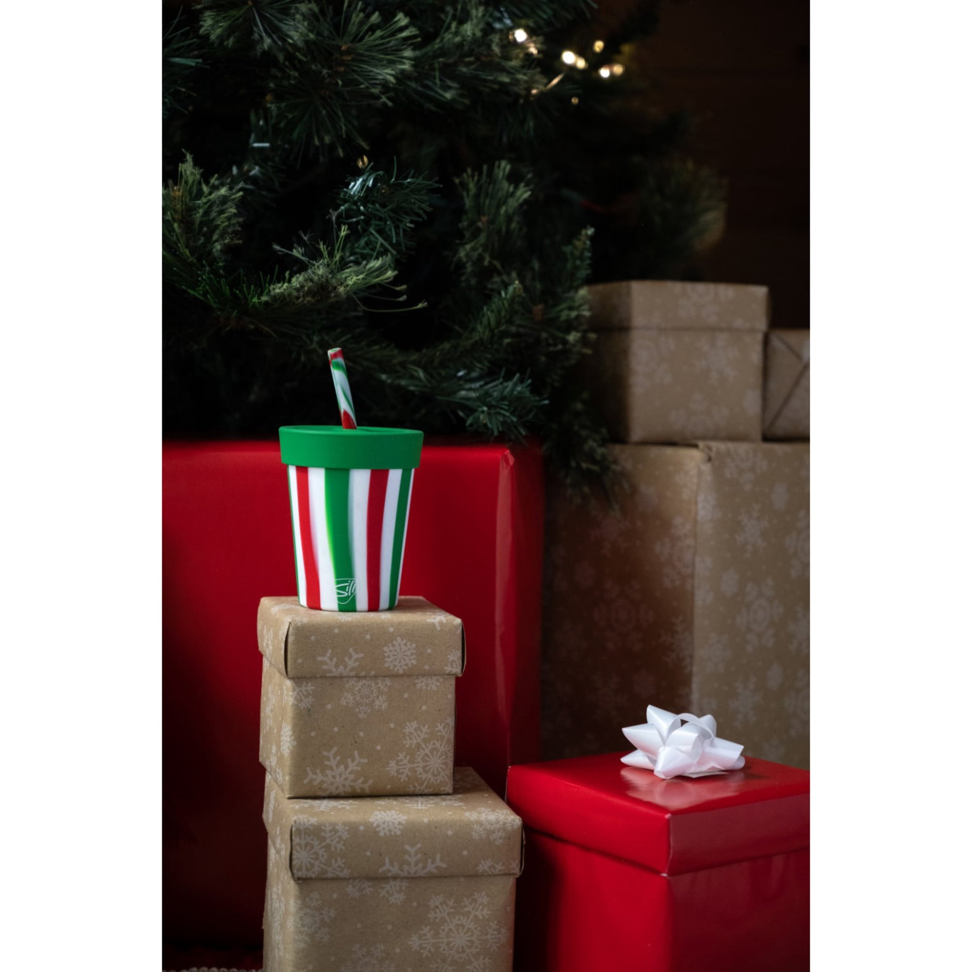 Silipint: Silicone Kids 8oz Straw Tumblers, 2 Pack, Peppermint & Poinsettia