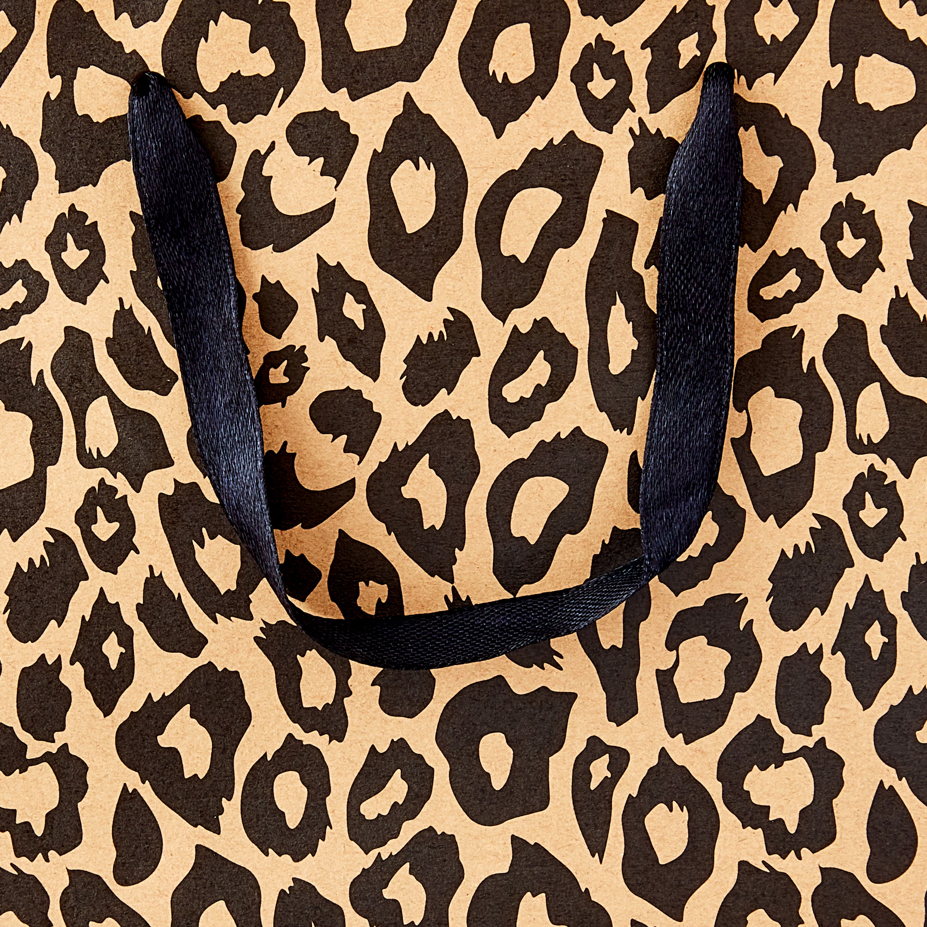 Hello Hobby Large Brown Leopard Paper Bags, 8" x 10", 7 Count